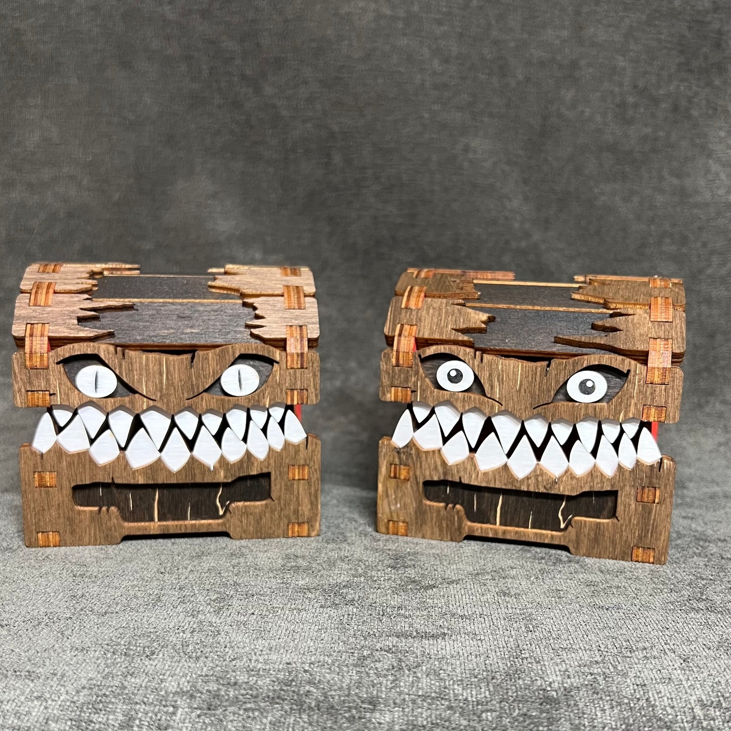 Mimic chest