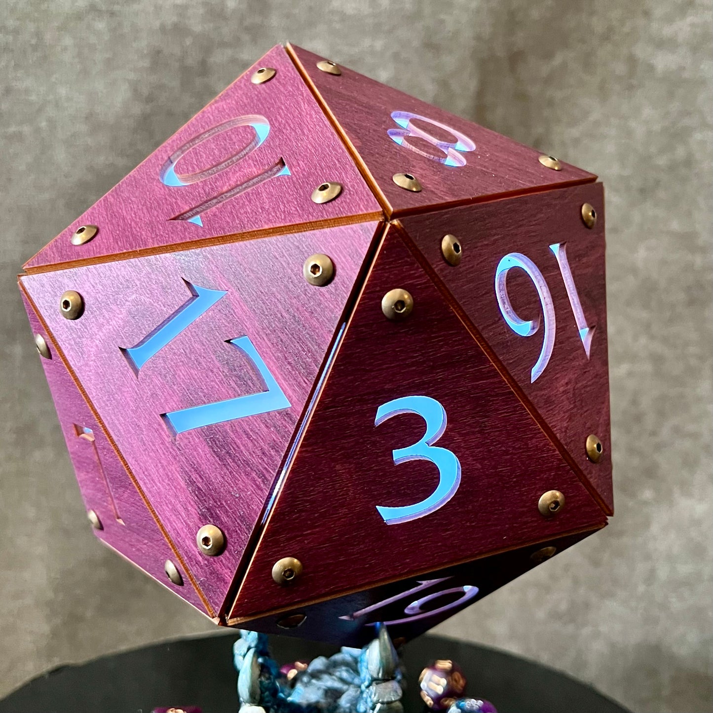 D20 Driftglobe Lamp