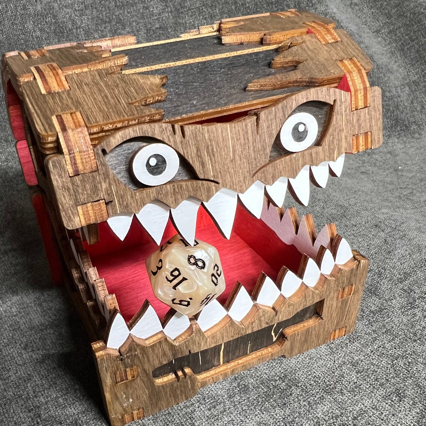 Mimic chest