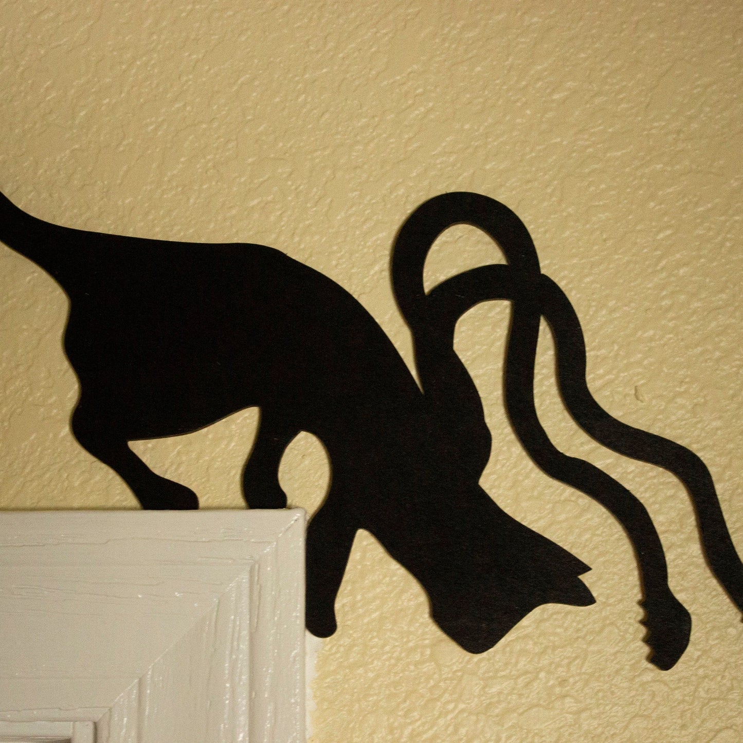 Corner Art - Displacer Kitten