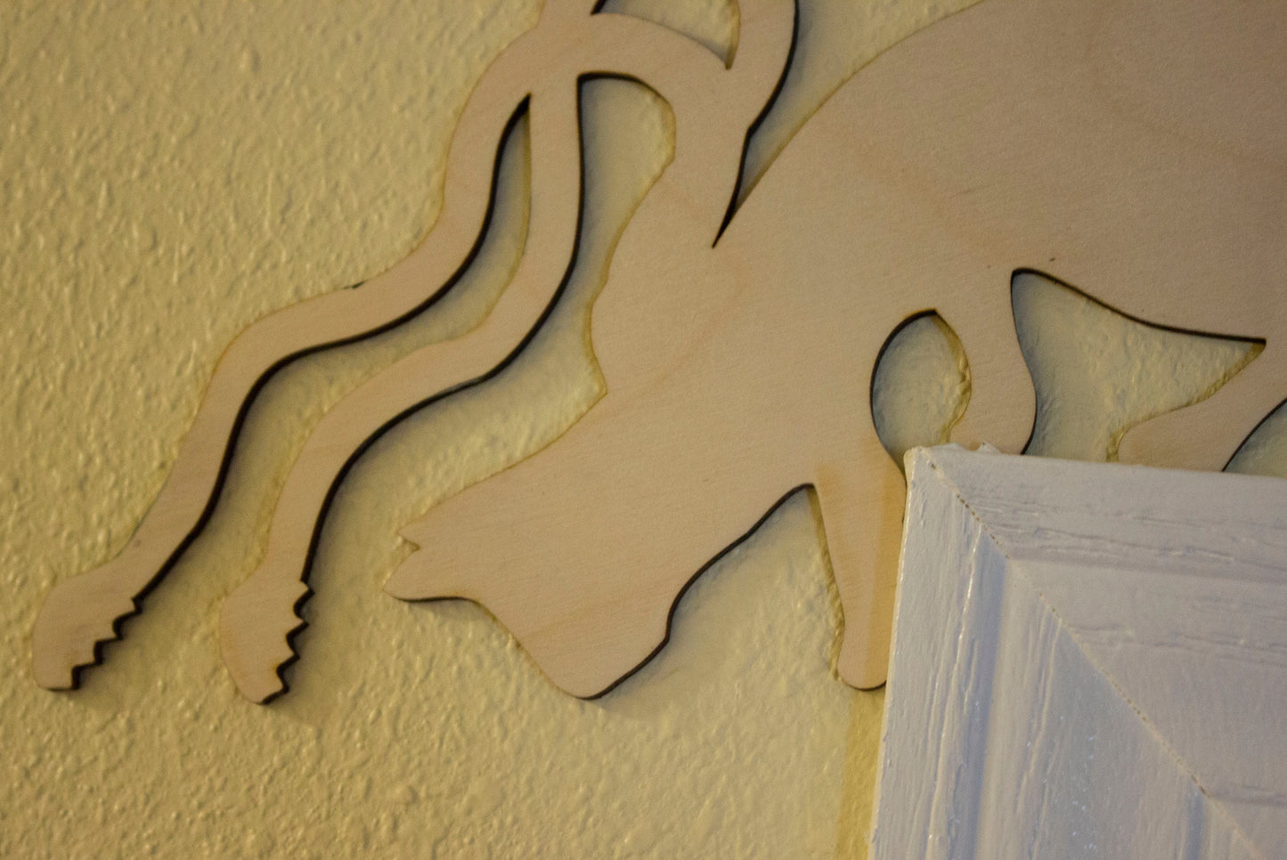 Corner Art - Displacer Kitten