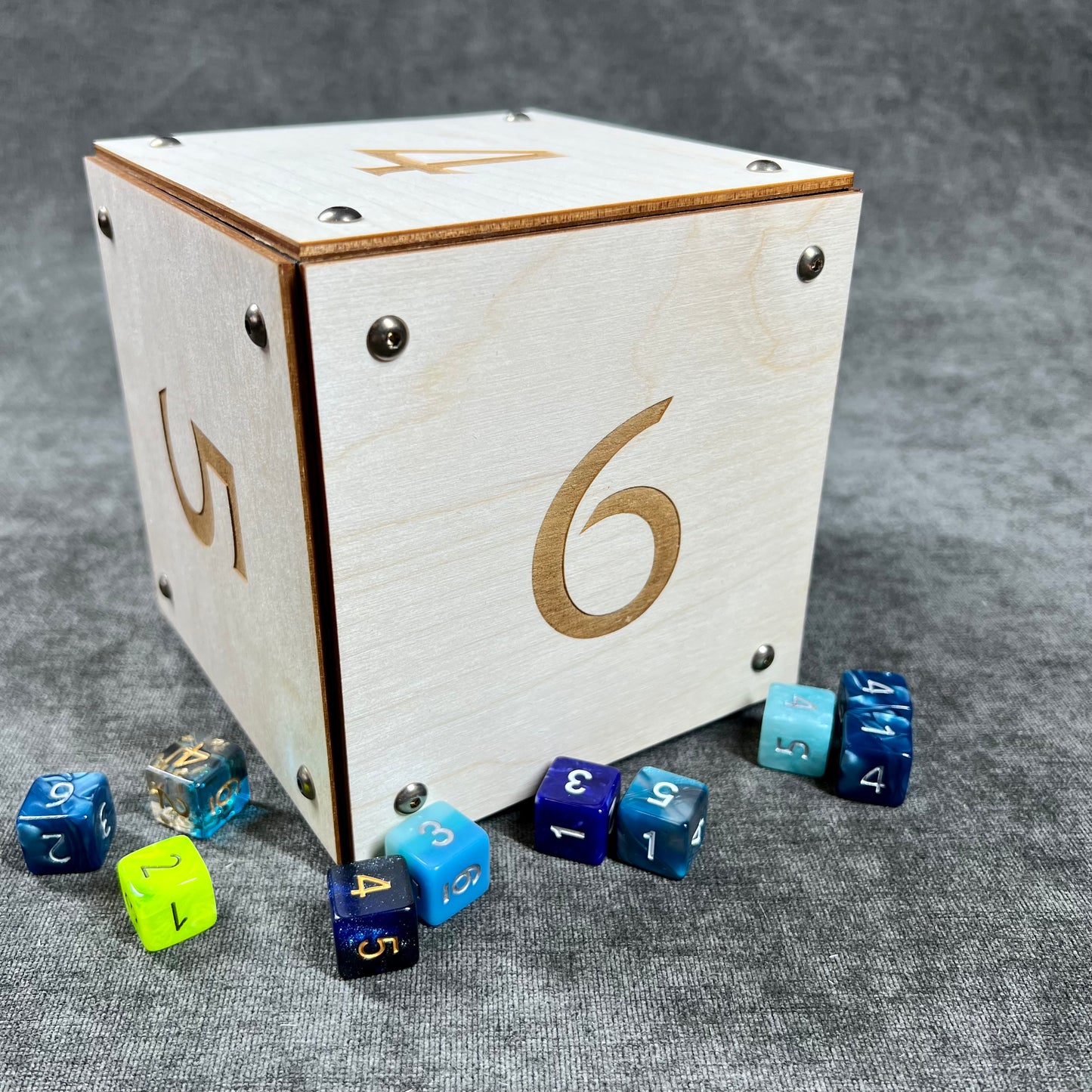 Giant D6