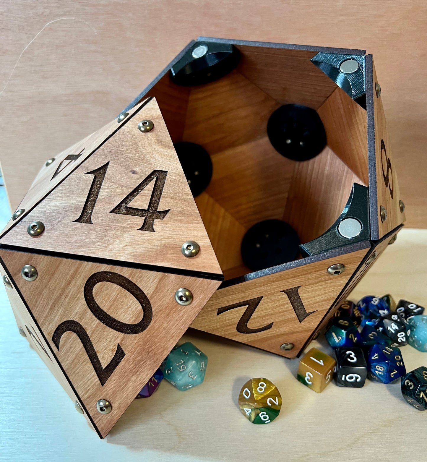 Giant D20 Storage Box