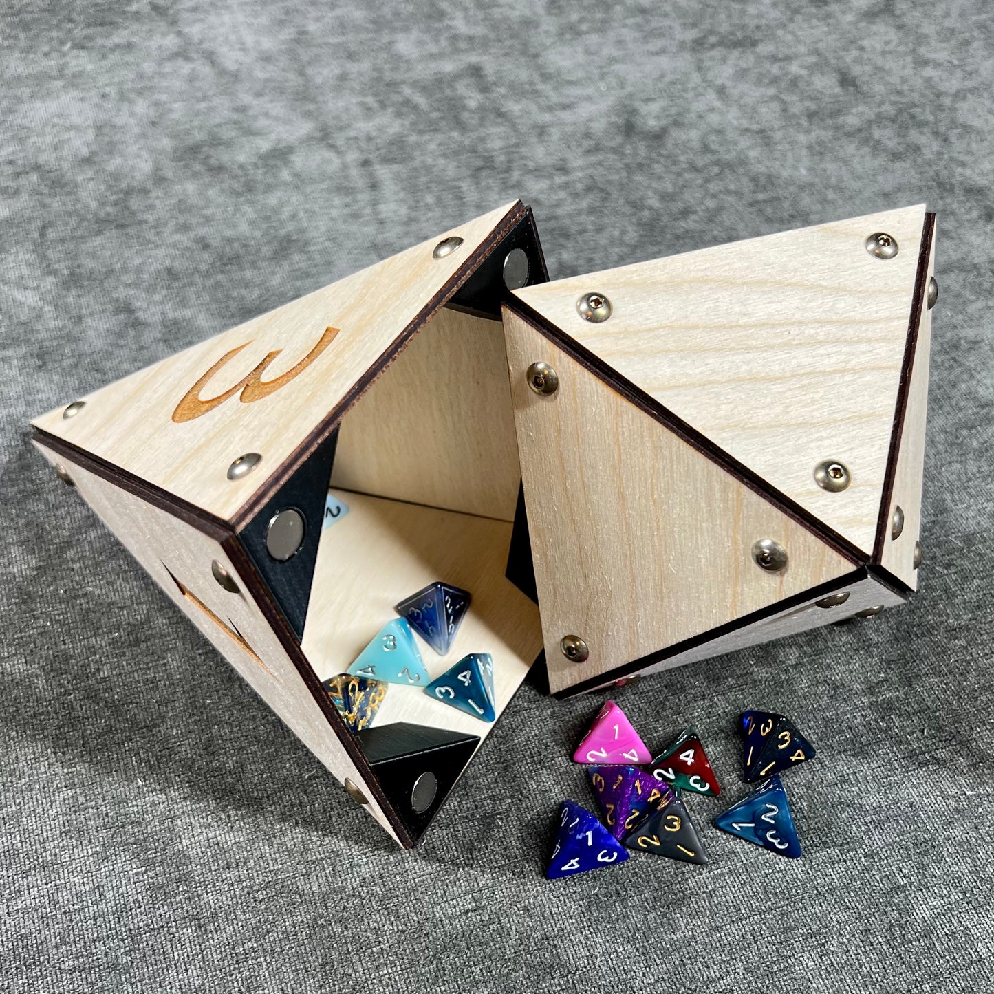 Giant D4