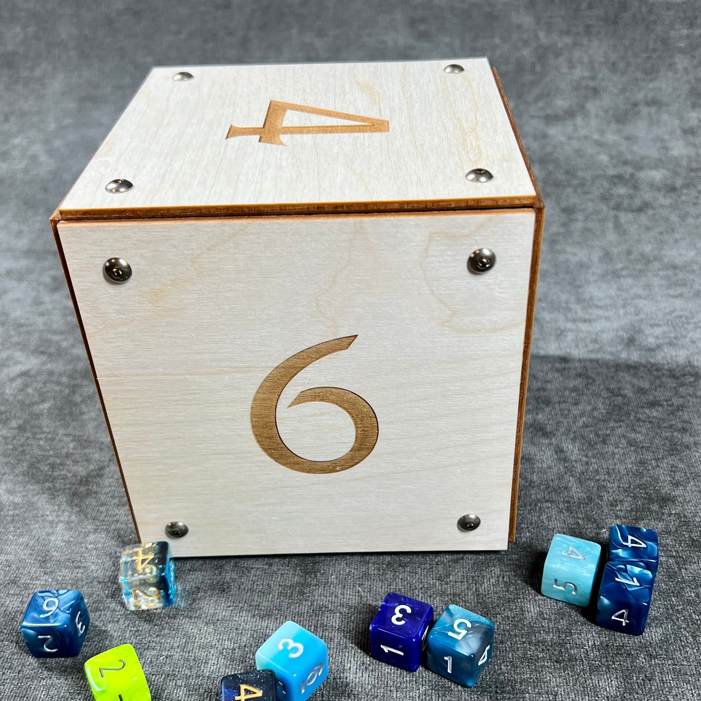 Giant D6