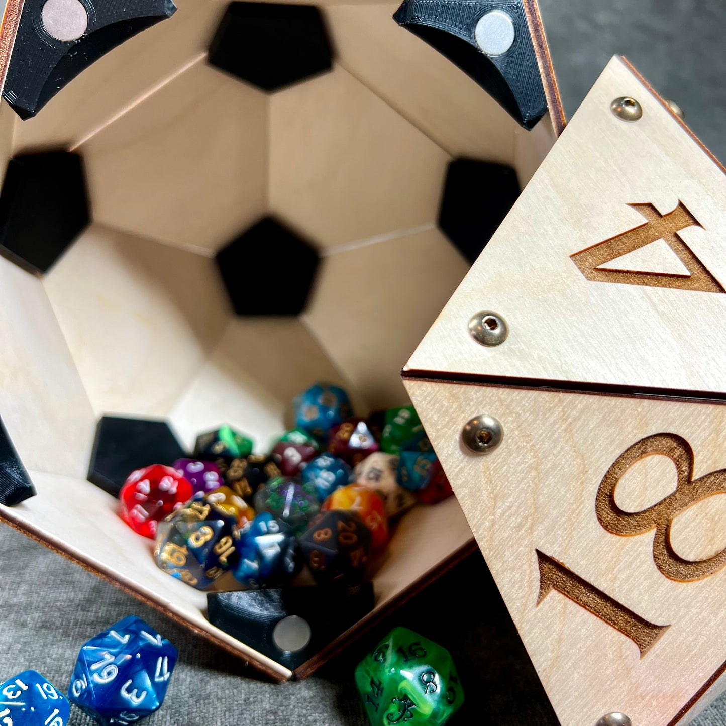 Giant D20 Storage Box