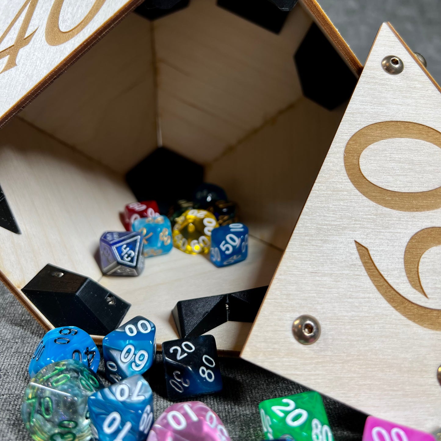Giant Percentile Dice