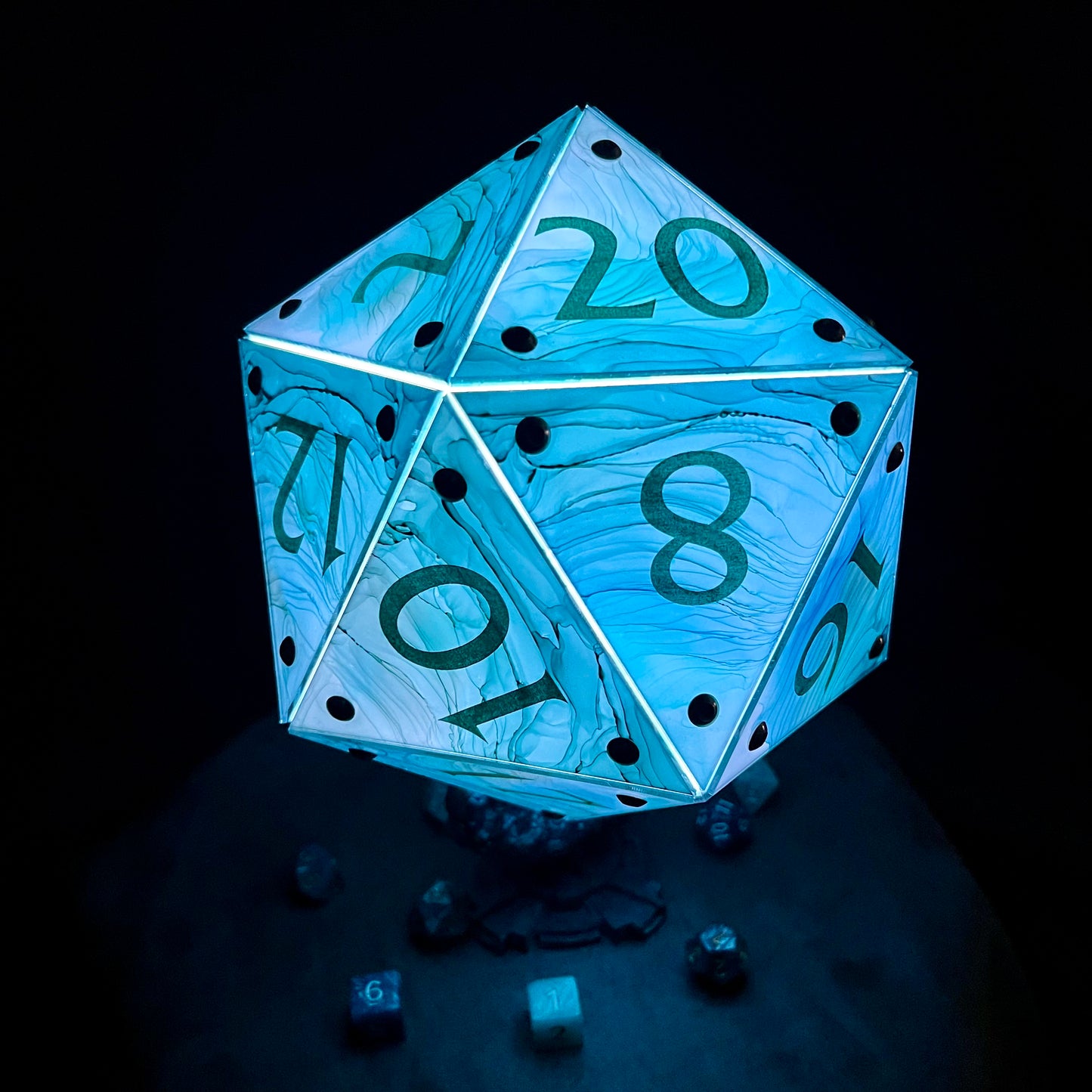 Shape Water: A Handpainted D20 Driftglobe Lamp