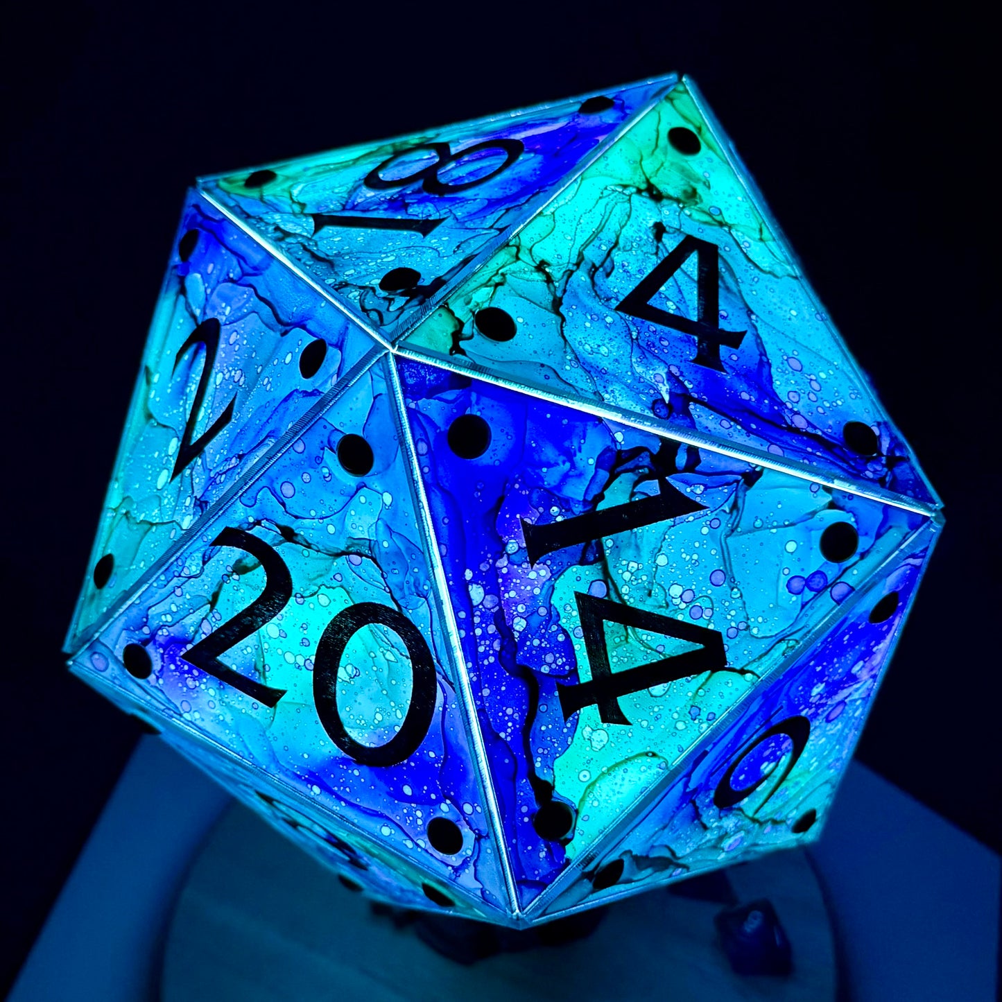 Mermaid Cove: A Handpainted D20 Driftglobe Lamp