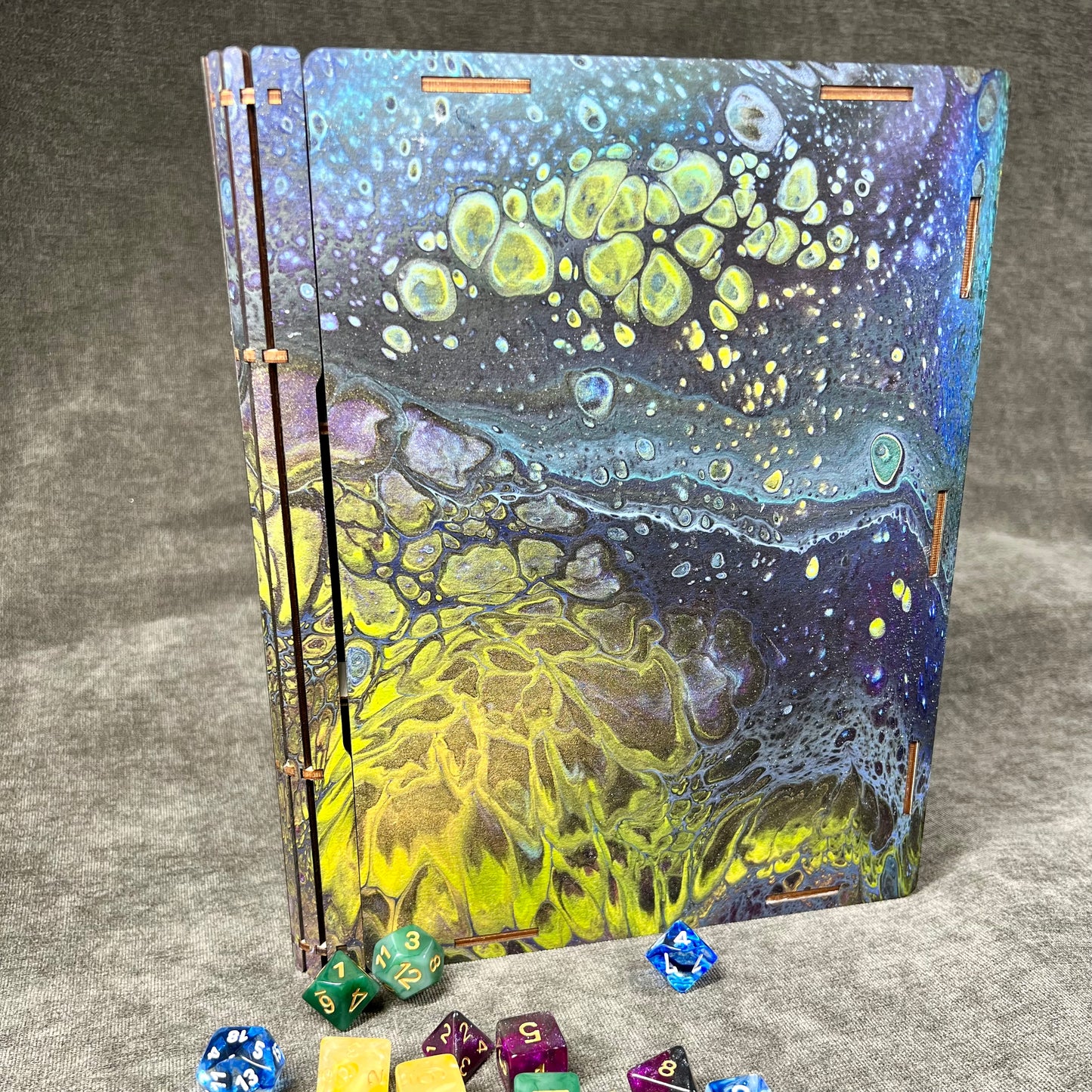 Painted Tome of Holding- Reef