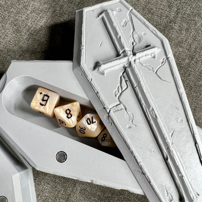 Dice coffin