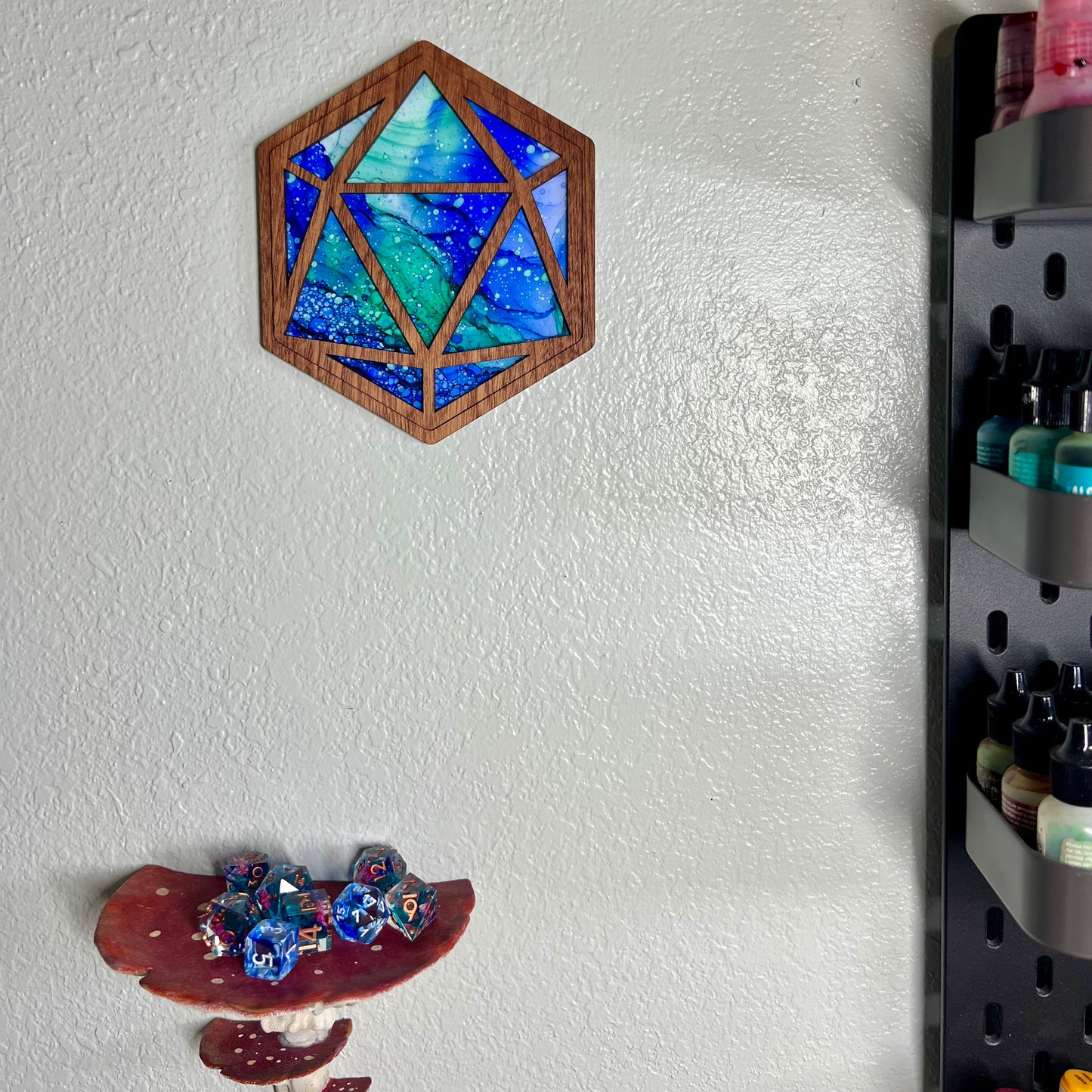 Layered D20 Art- Cedar and Shape Water