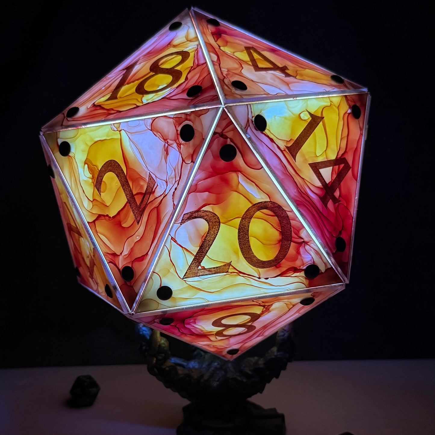 Hearth: A Handpainted D20 Driftglobe Lamp