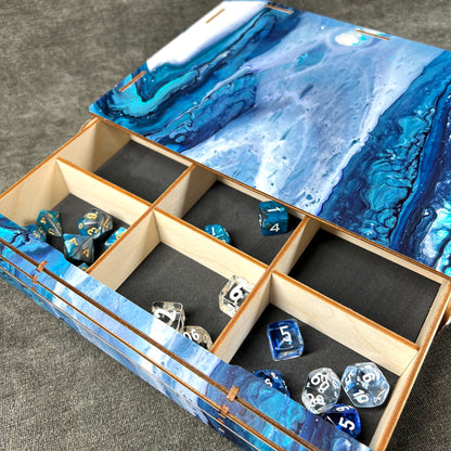 Painted Tome of Holding- Ocean