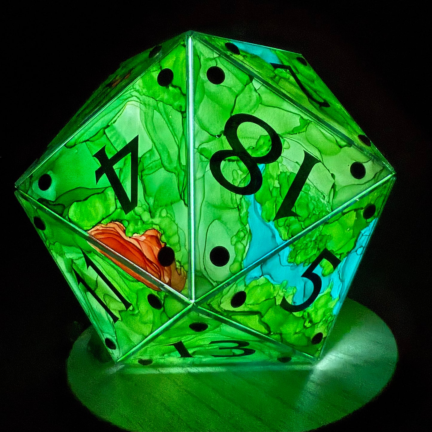 Circle of the Land: A Handpainted D20 Driftglobe Lamp
