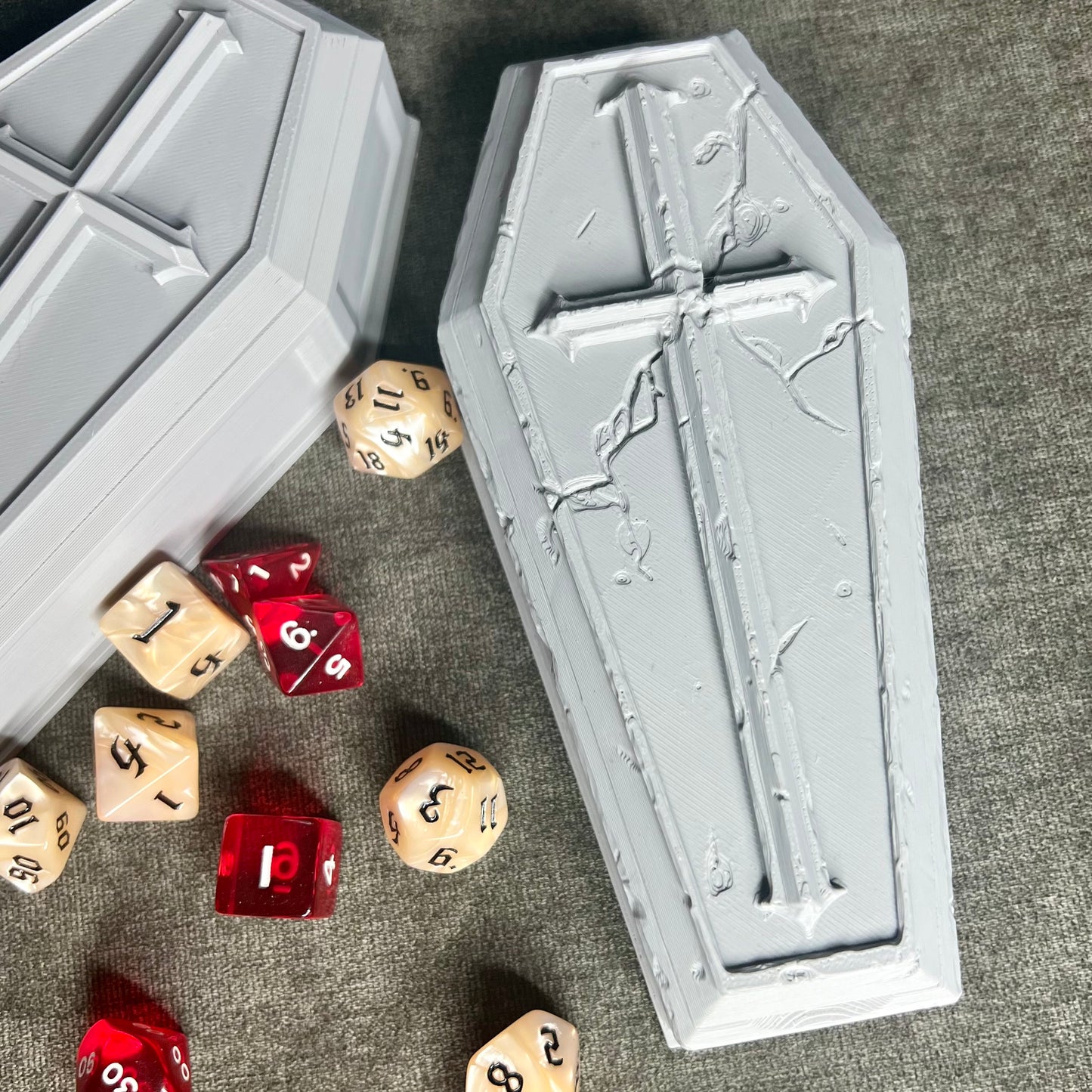 Dice coffin