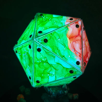 Amaze: A Handpainted Driftglobe Lamp
