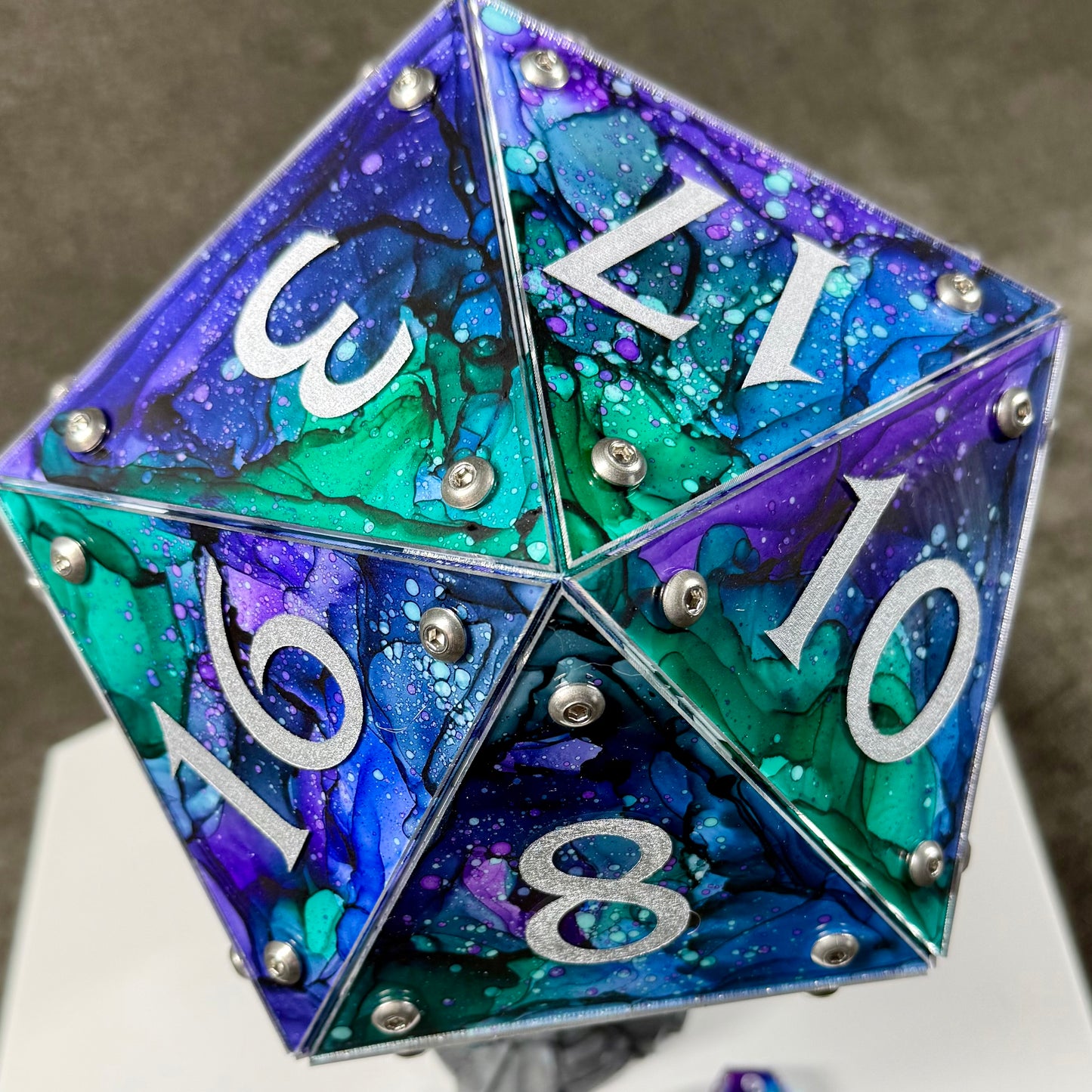 Mermaid Cove: A Handpainted D20 Driftglobe Lamp