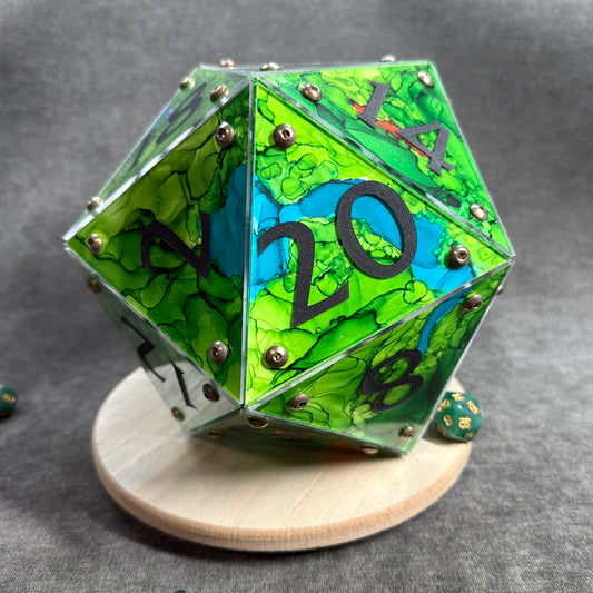 Circle of the Land: A Handpainted D20 Driftglobe Lamp