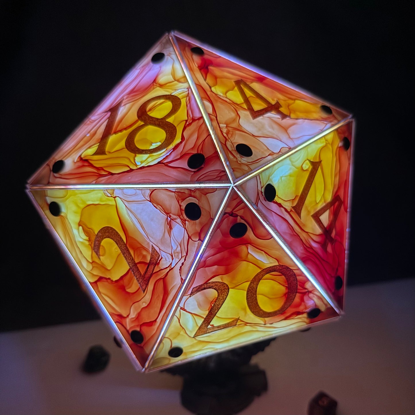 Hearth: A Handpainted D20 Driftglobe Lamp