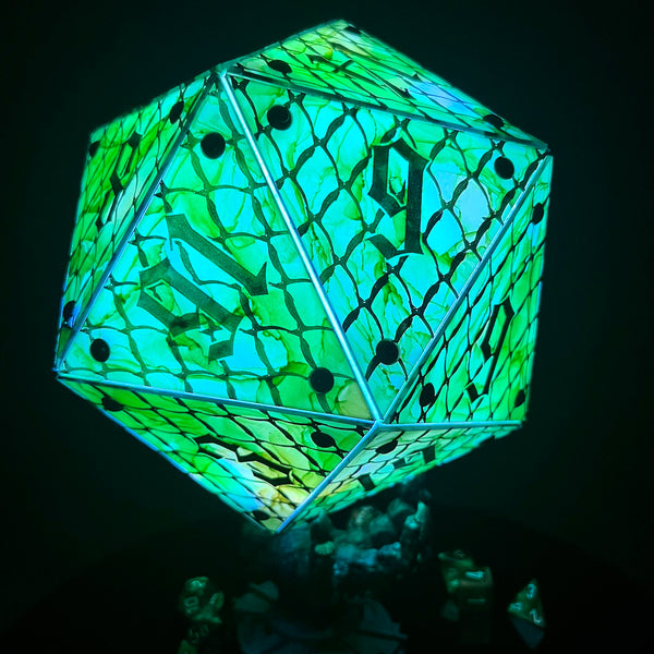 Dragon’s Hoard: A Handpainted D20 Driftglobe Lamp