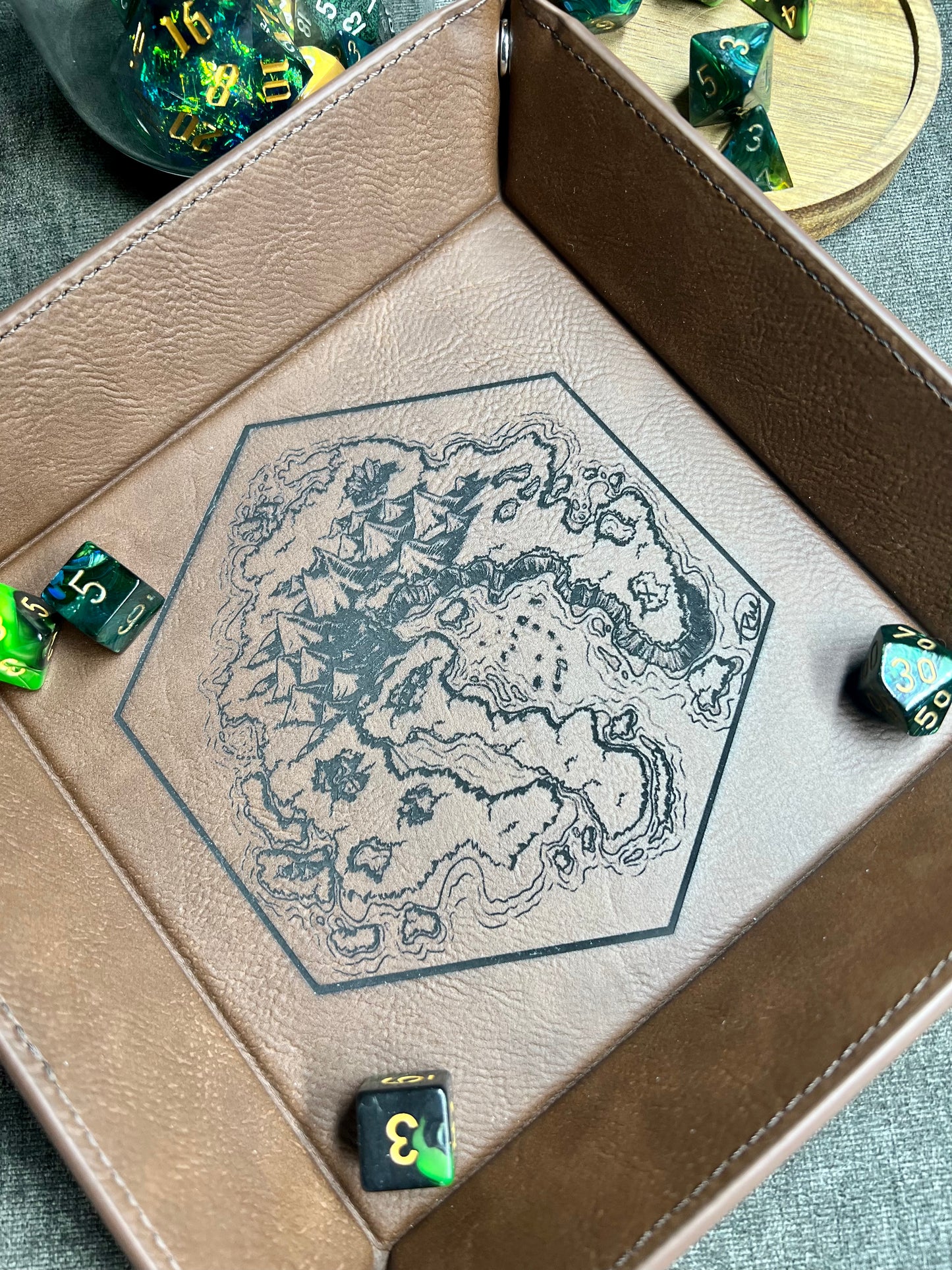 Snap Up Dice Trays